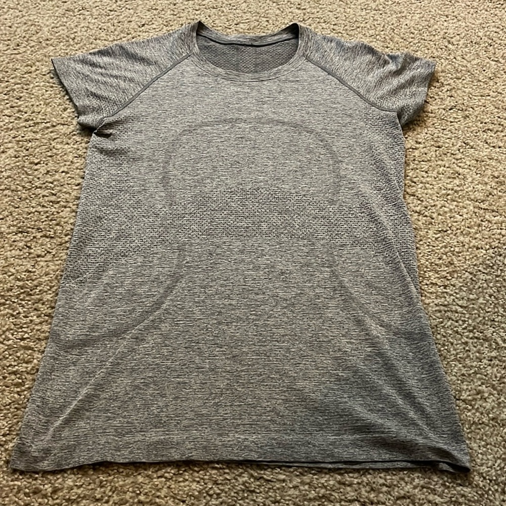 LULU swiftly tech shirt